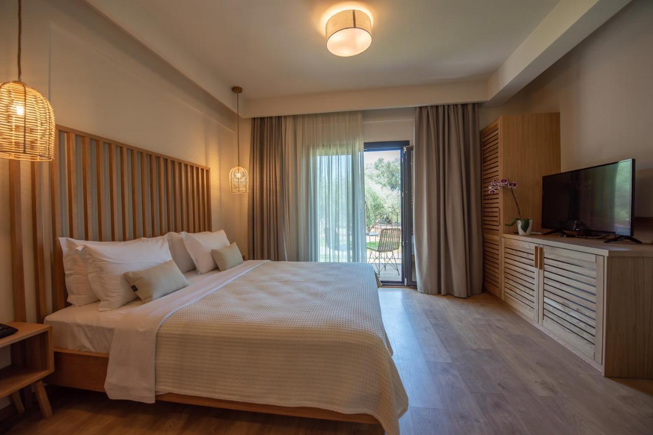 Elies 33 Bio Retreat (Adults Only) Hotel Афитос Екстериор снимка