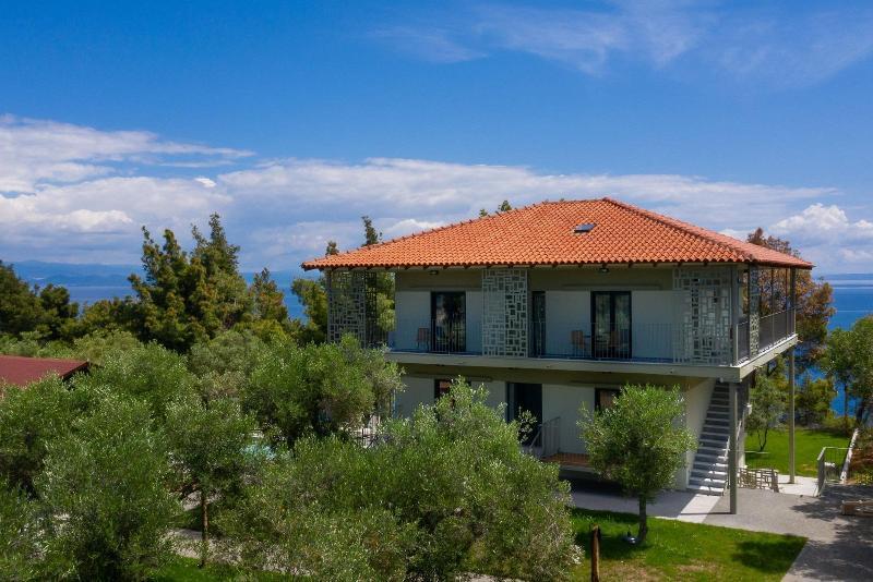 Elies 33 Bio Retreat (Adults Only) Hotel Афитос Екстериор снимка